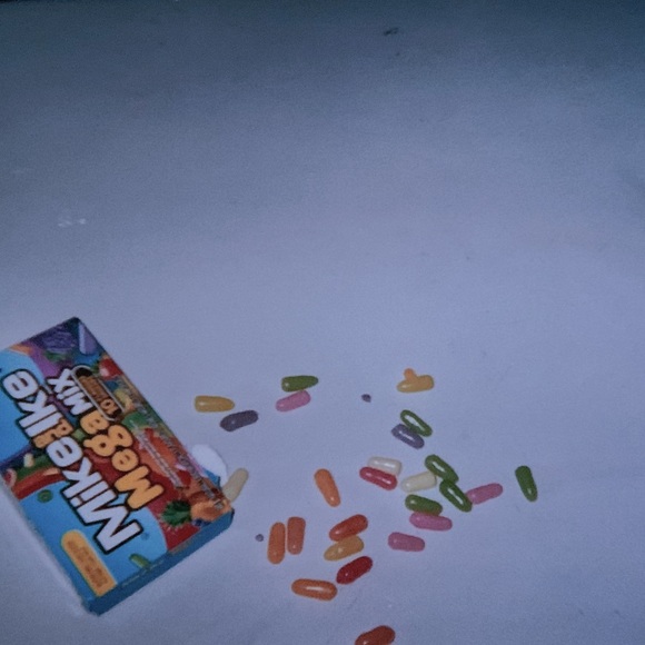 Meet your Posher, Kassidy - Picture 1 of 1